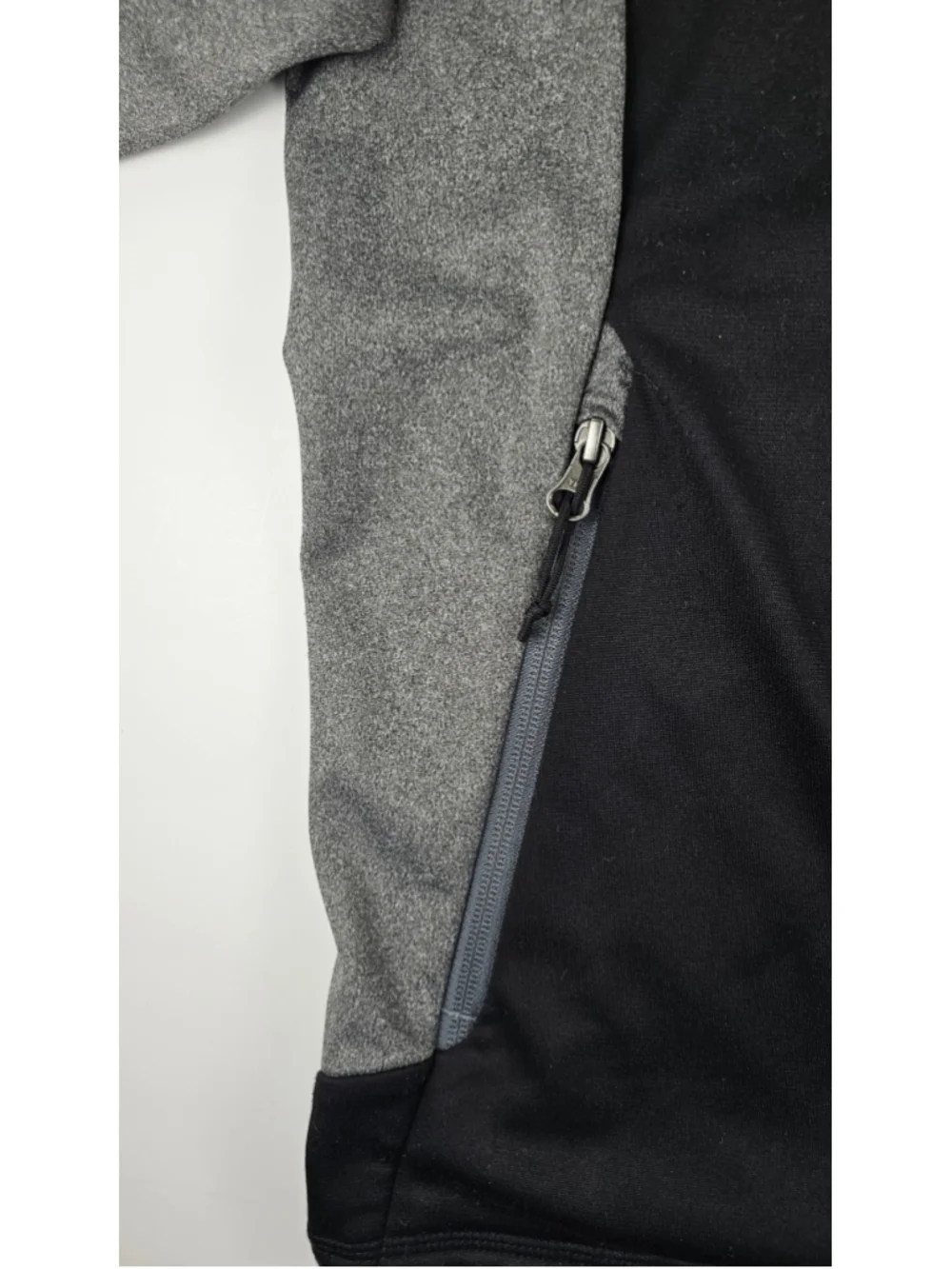 The North Face Jacket Mens Large Black Gray Full Zip Hooded Performance Fleece